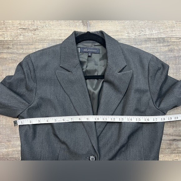 Ann Taylor Single Button Blazer Size 6 - Picture 8 of 9